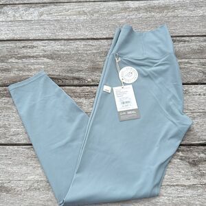 Vuori AllTheFeels Women's Vuori BlissBlend Legging‎ Ether size large NWT